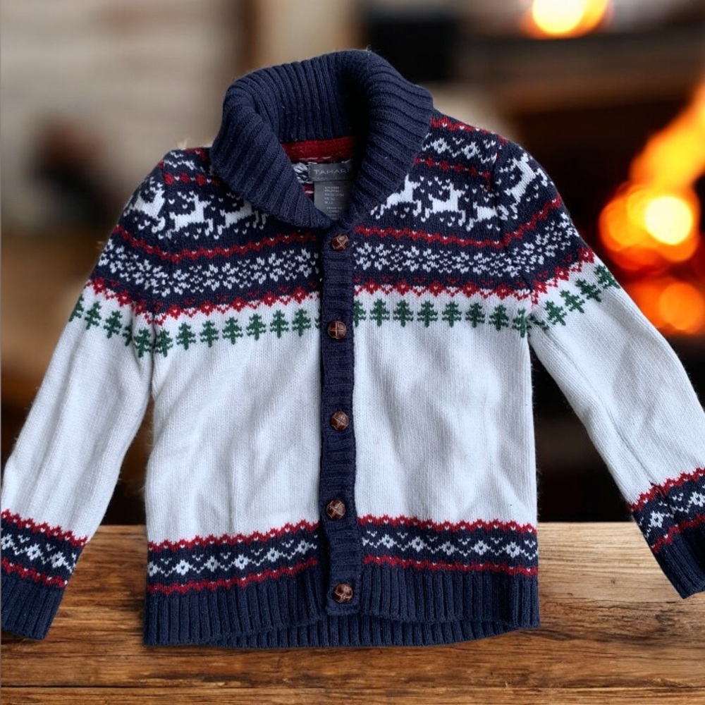 Cozy Knit Kids Cardigan with Reindeer Pattern - Navy and White